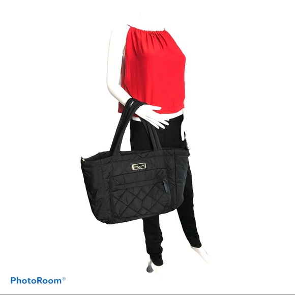 Marc Jacobs - Picture 3 of 8